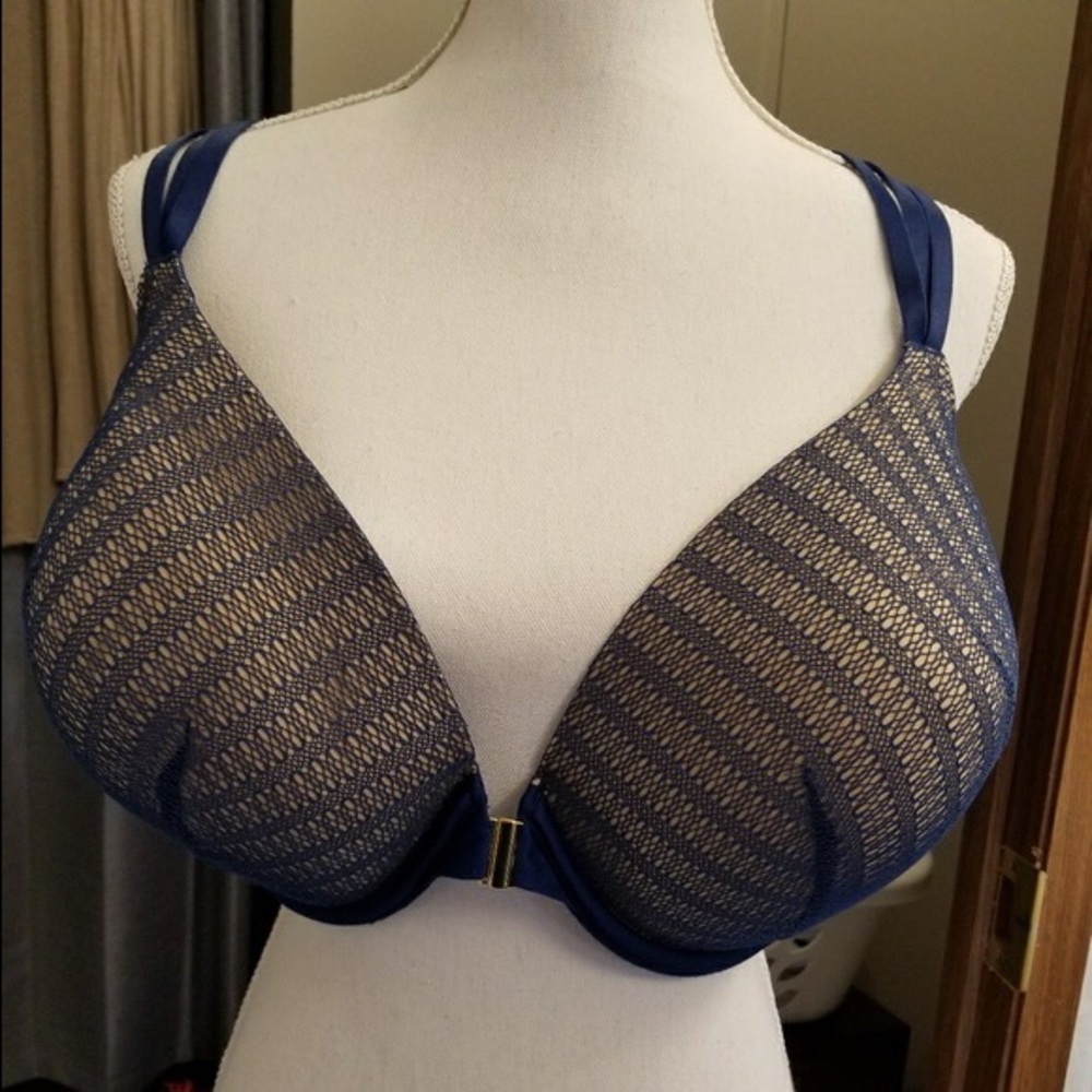 NWT Cacique 42DD